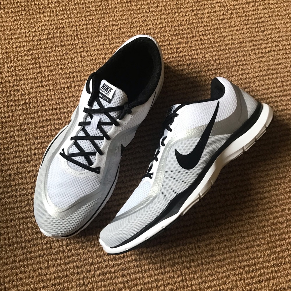 *NEW* Nike Flex TR6 women’s 11
